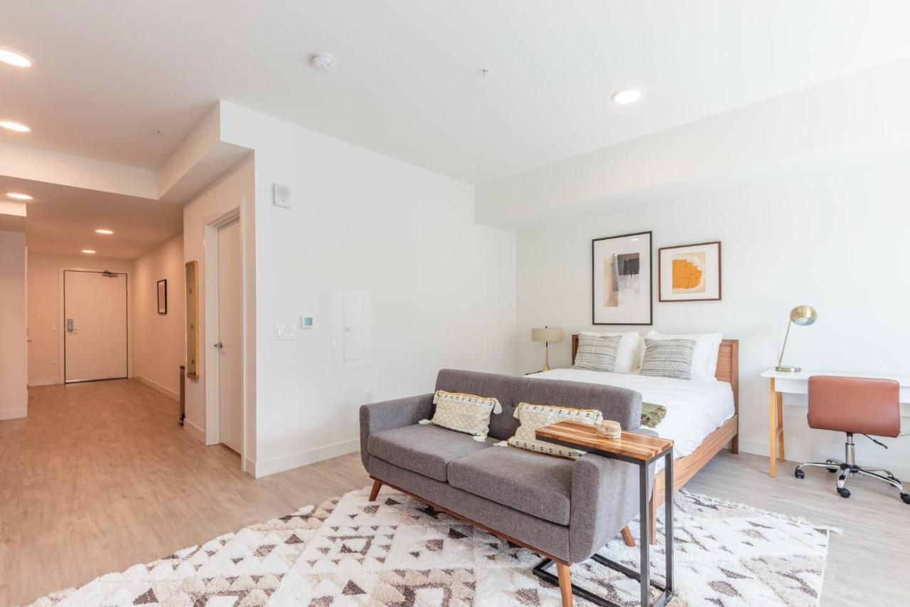 Studio Apartment In バンクーバー エクステリア 写真