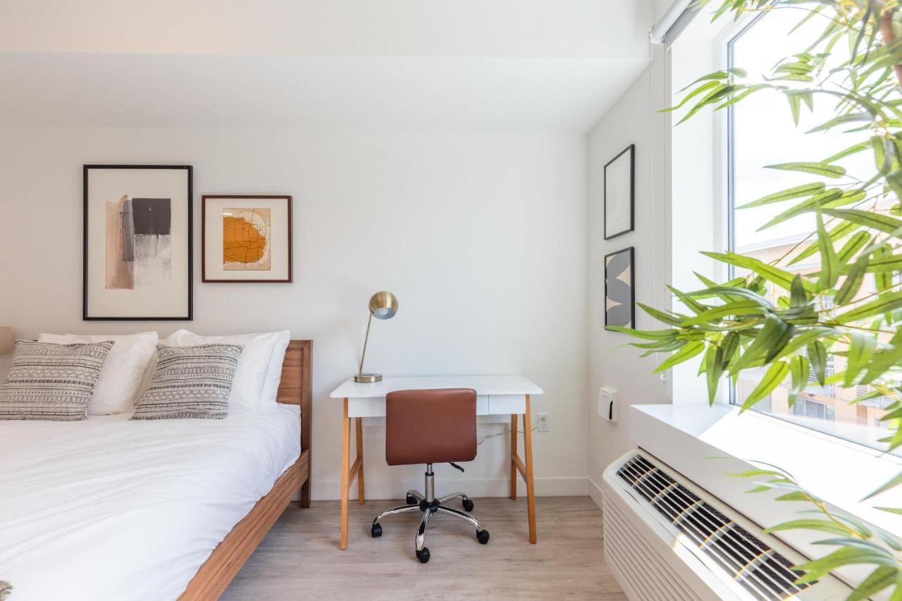 Studio Apartment In バンクーバー エクステリア 写真